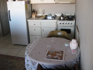 2- 1700 clinch 407 kitchen